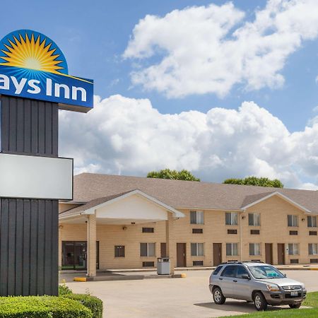 Days Inn By Wyndham Charleston Ngoại thất bức ảnh